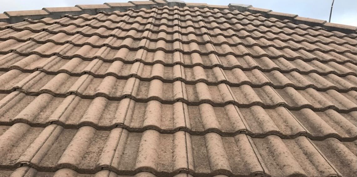 Tuiles ternes avant peinture toiture